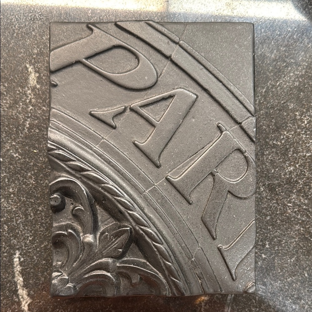 Sid Dickens Paris Tile